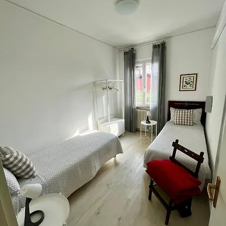 Your Familyapartment In * Sirmione